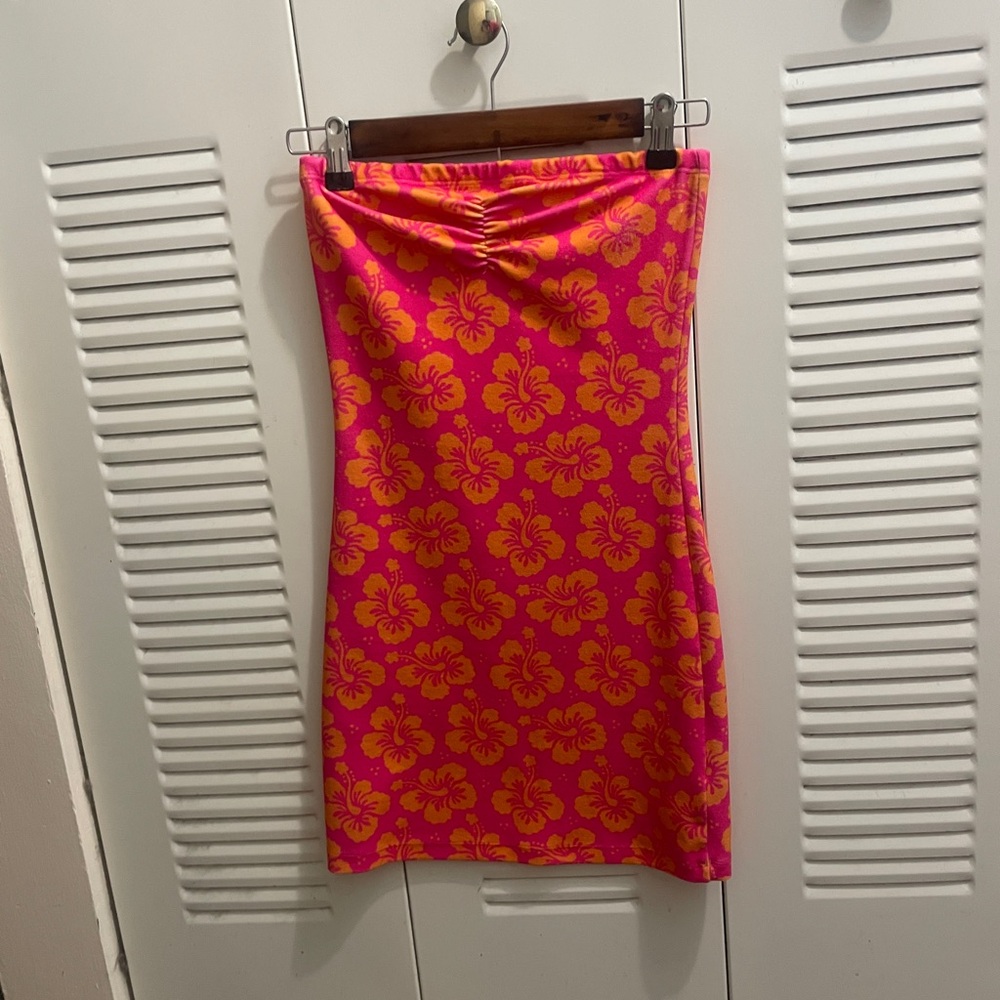 Frankie's Bikinis Pink and Yellow Strapless Dress - Picture 4 of 5